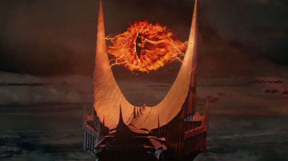 Об ощущении, что на тебя всегда все&nbsp;смотрят